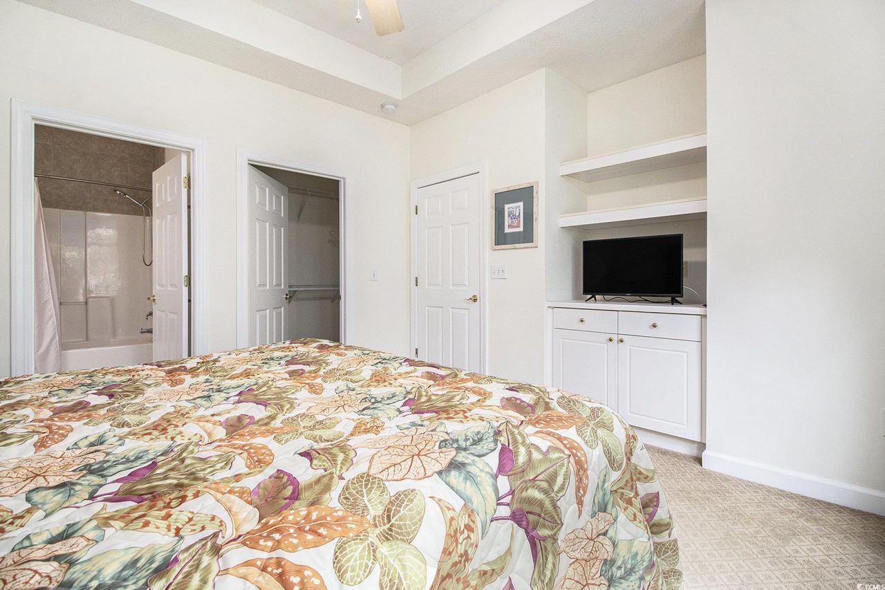 5750 Oyster Catcher Dr. Photo 22