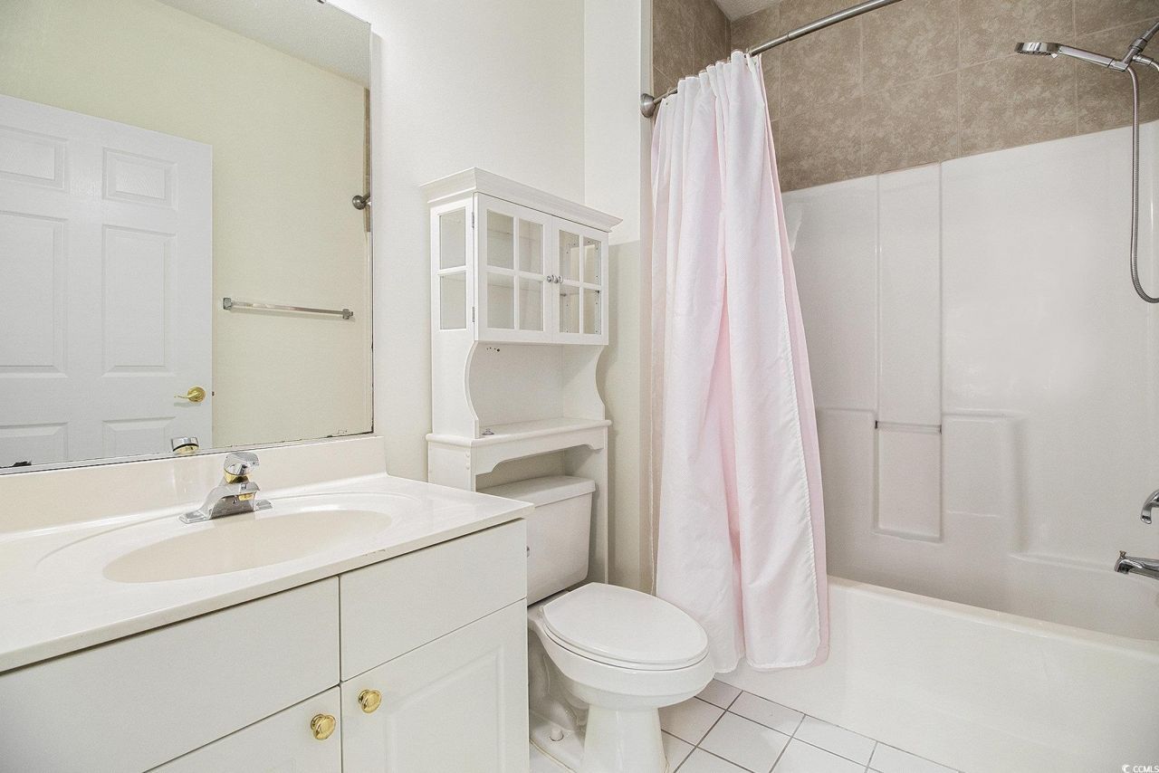 5750 Oyster Catcher Dr. Photo 24