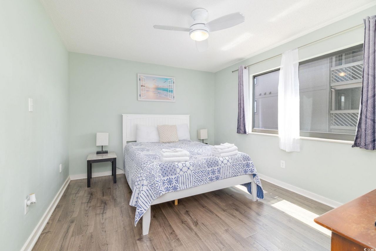 9661 Shore Dr. Photo 16