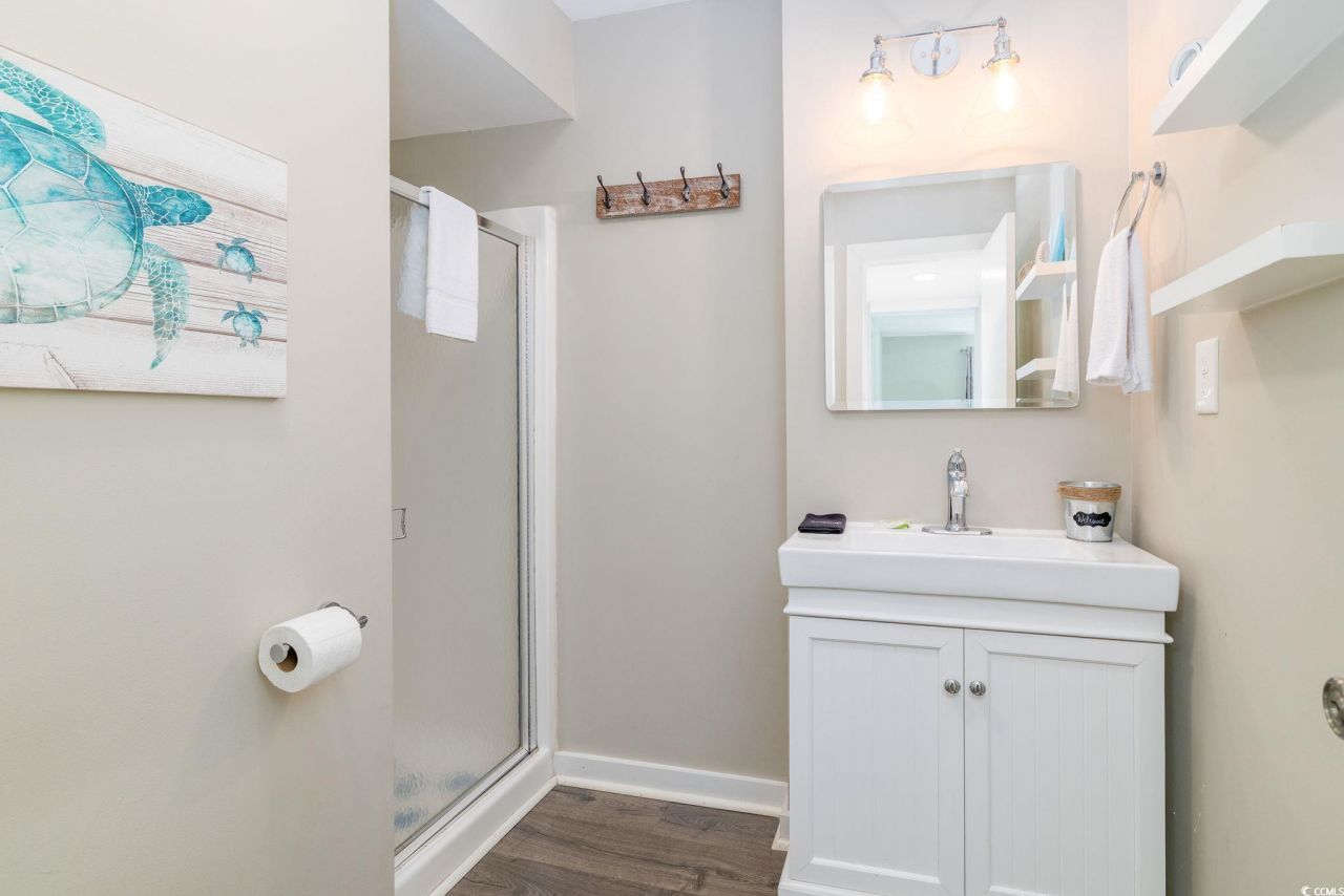 9661 Shore Dr. Photo 19