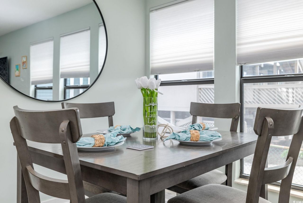 9661 Shore Dr. Photo 7