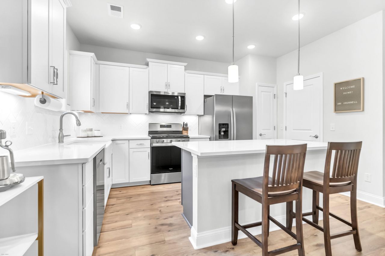 3061 Grinnell Street Photo 18