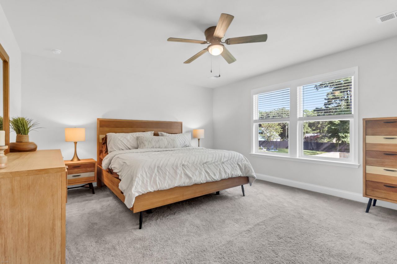 3061 Grinnell Street Photo 38