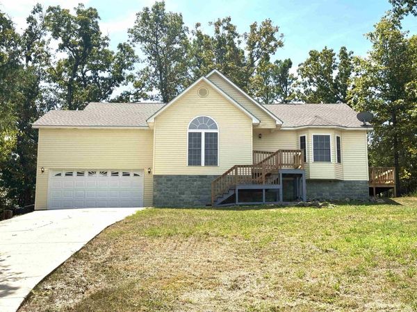 10 Pontotoc Trail, Cherokee Village, AR 72529