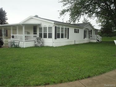 251 Inverness, Bedford Twp, MI 48182