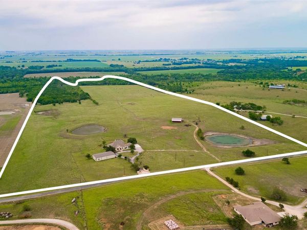20145 Janak RD, Coupland, TX 78615