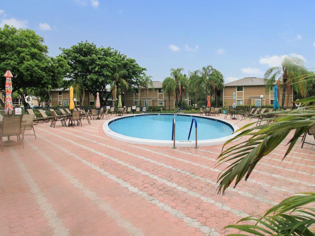 7837 Ashmont Circle, Unit 212, Tamarac, FL 33321 Photo