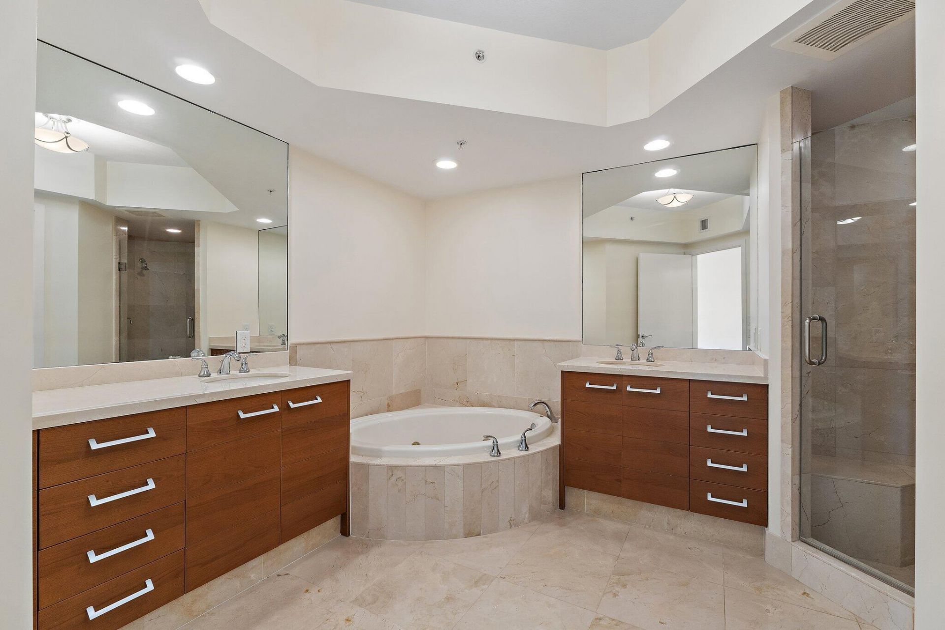 3610 Gardens Parkway, Unit 904a, Palm Beach Gardens, FL 33410 Photo