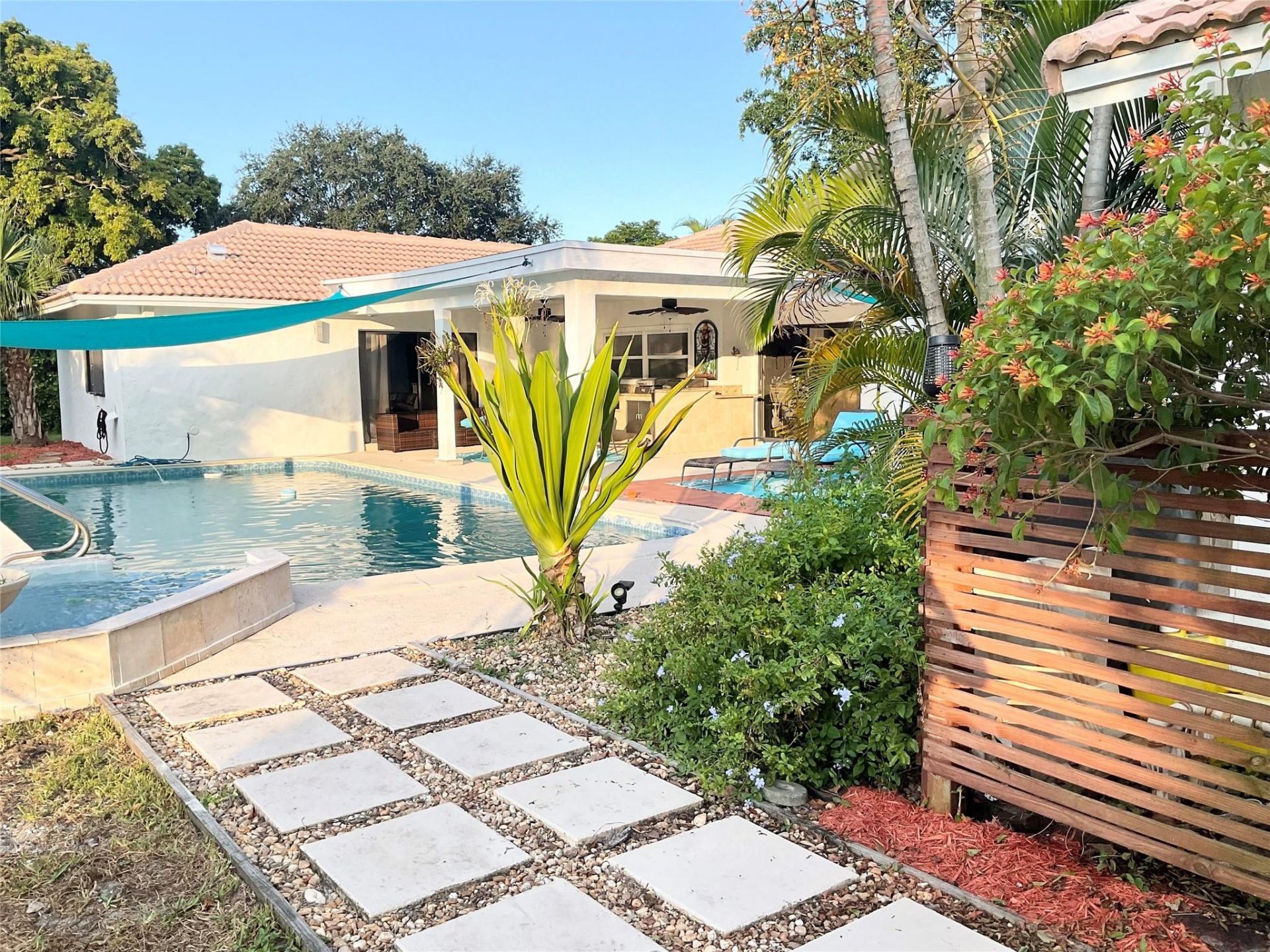 10477 NW 4th St, Coral Springs, FL 33071 Photo