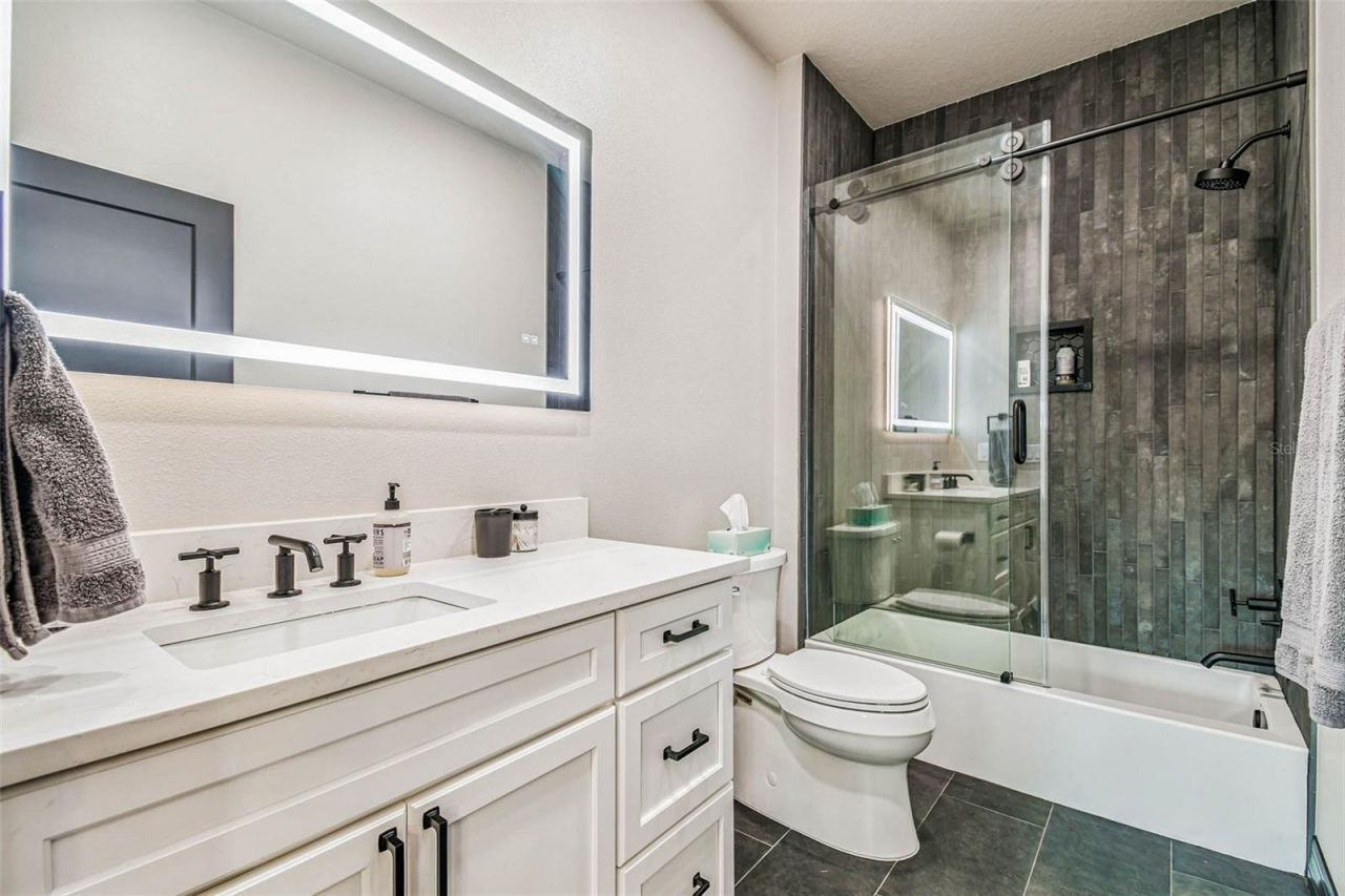 1517 Uncle Buds Lane, Lithia, FL 33547 Photo