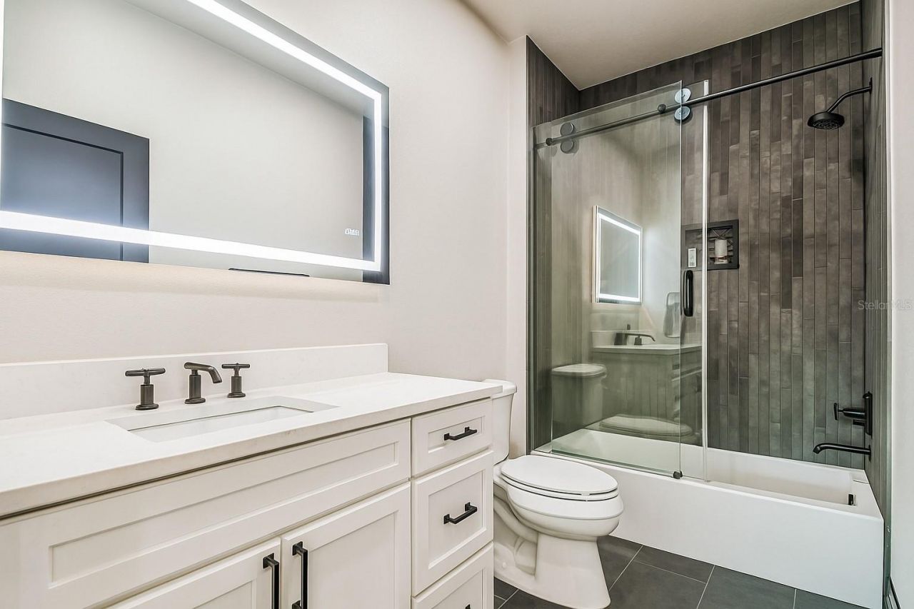 1517 Uncle Buds Lane, Lithia, FL 33547 Photo