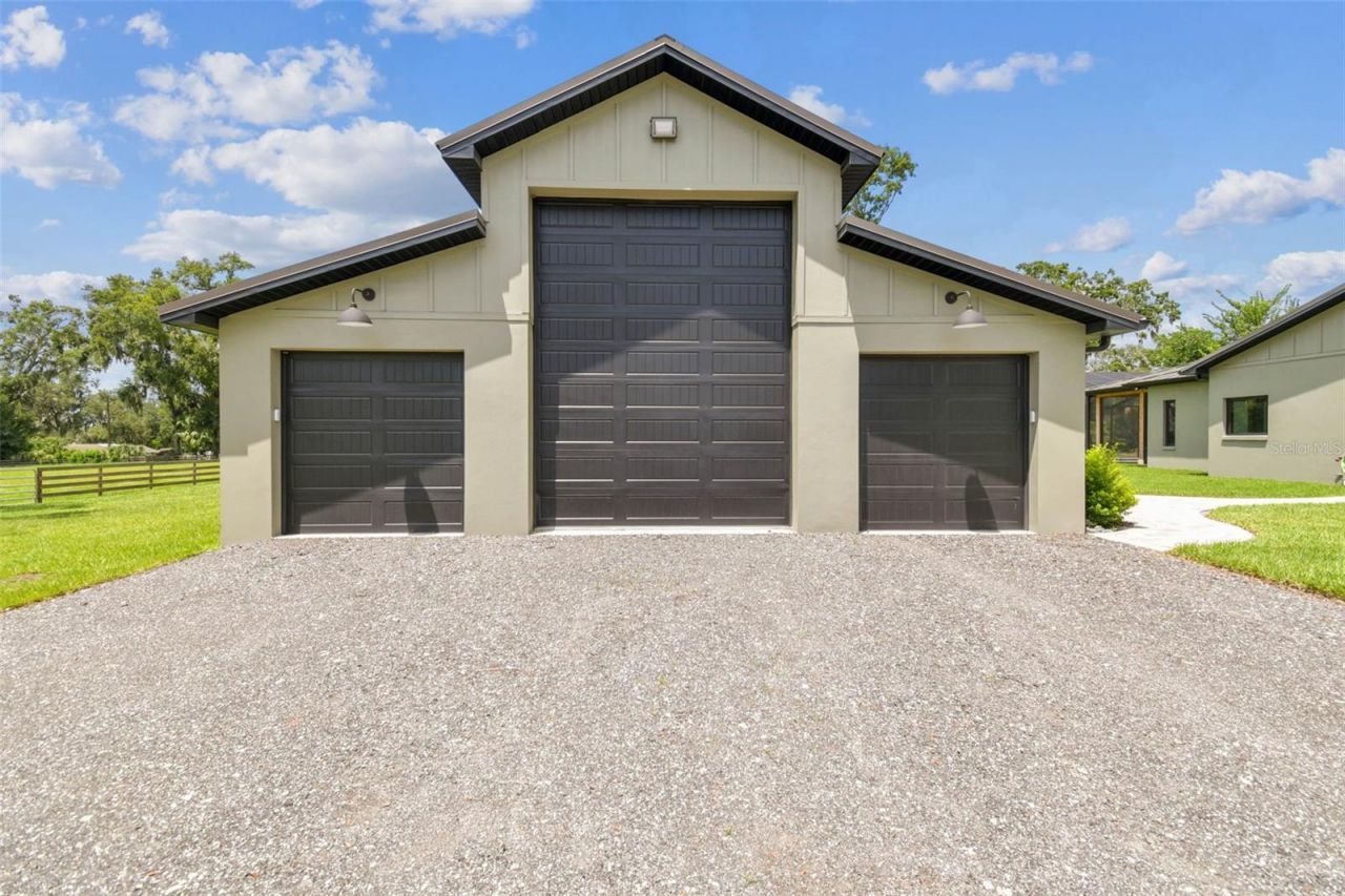 1517 Uncle Buds Lane, Lithia, FL 33547 Photo