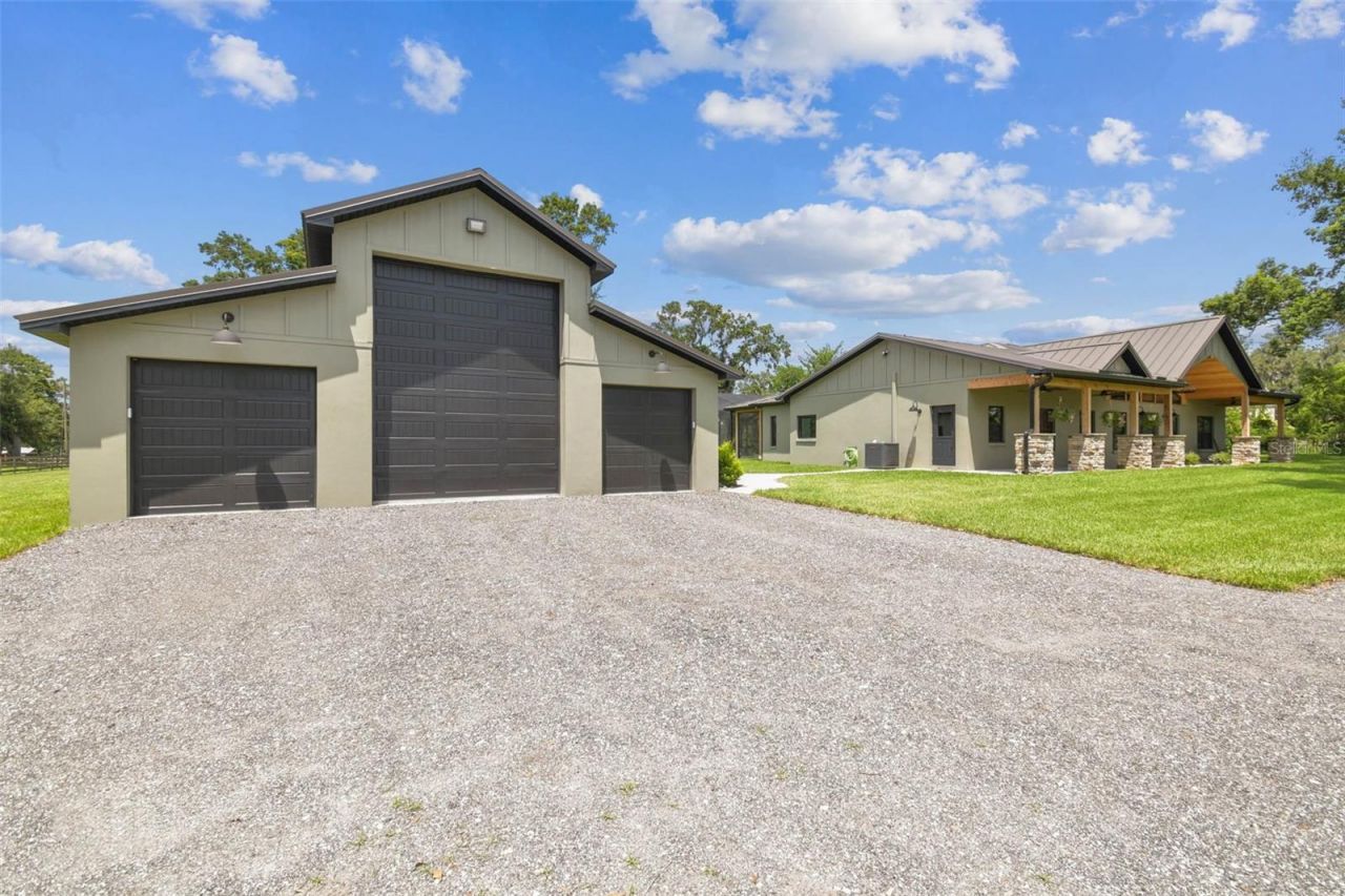 1517 Uncle Buds Lane, Lithia, FL 33547 Photo