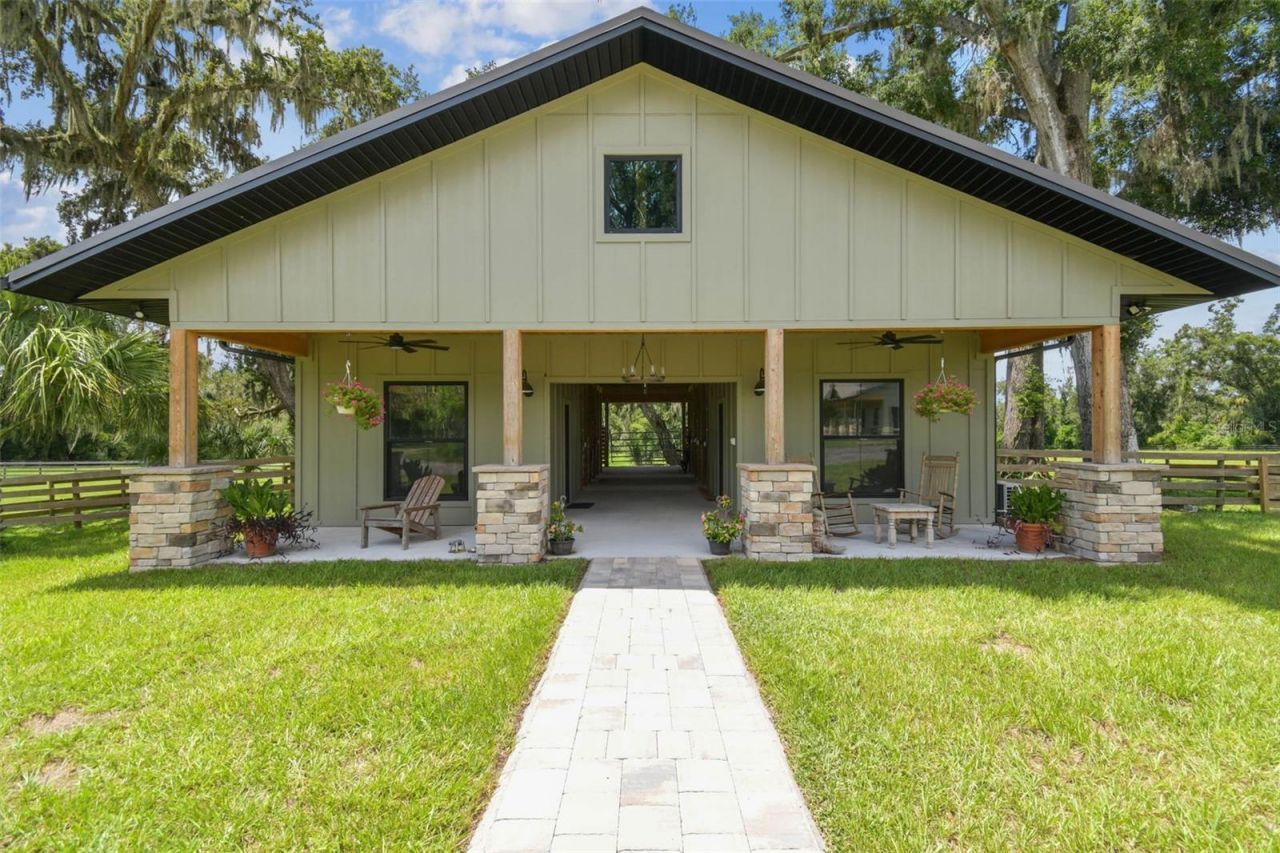 1517 Uncle Buds Lane, Lithia, FL 33547 Photo