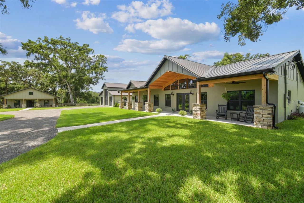 1517 Uncle Buds Lane, Lithia, FL 33547 Photo