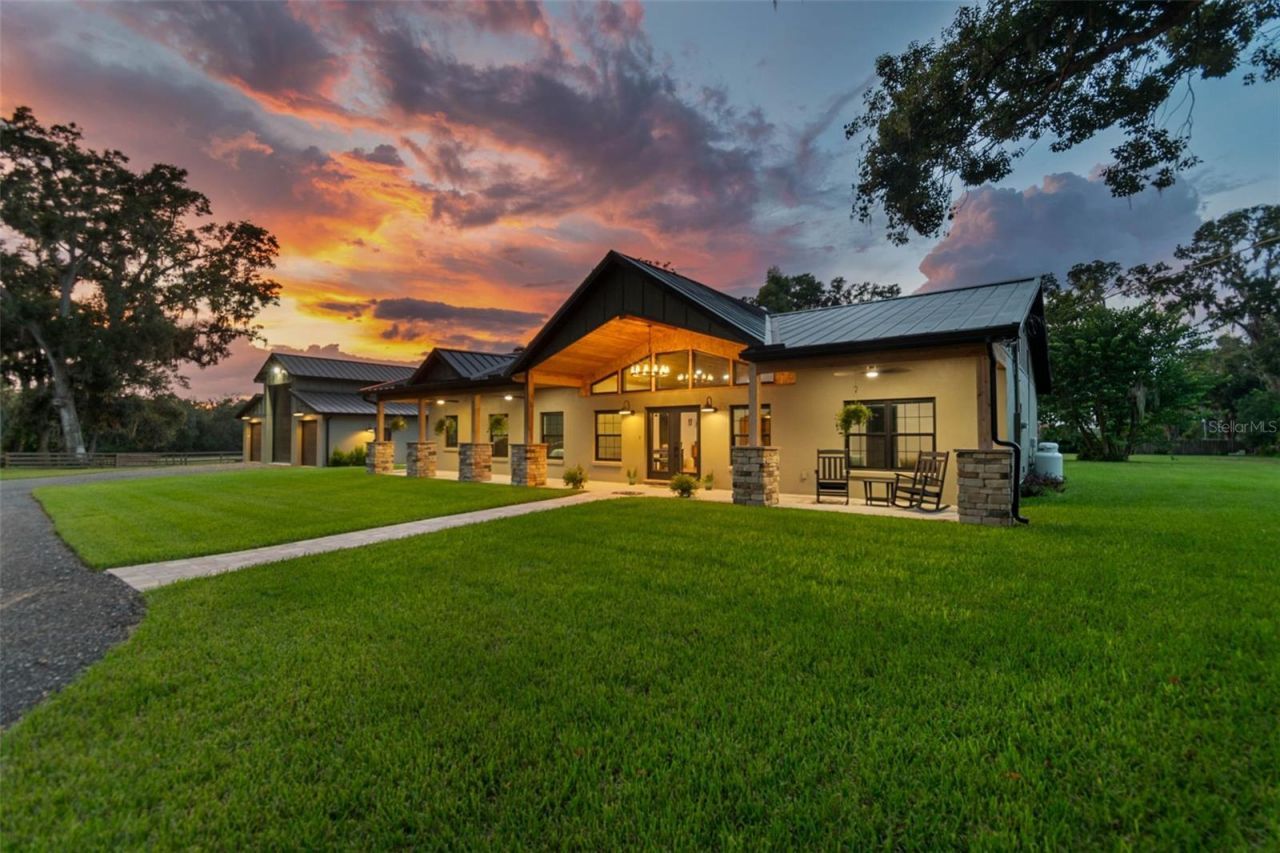 1517 Uncle Buds Lane, Lithia, FL 33547 Photo