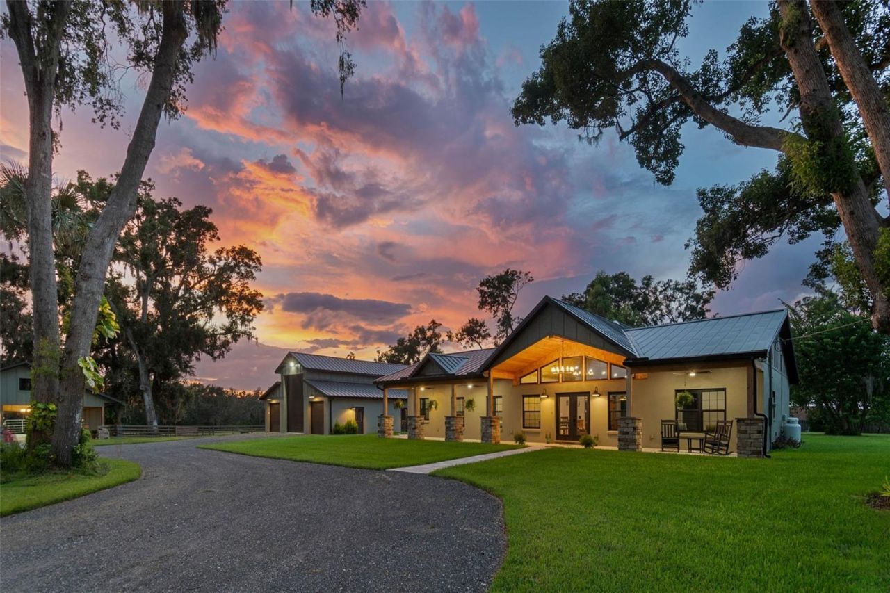 1517 Uncle Buds Lane, Lithia, FL 33547 Photo