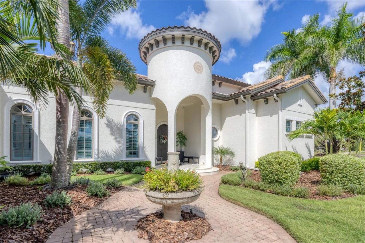 16404 Clearlake Avenue, Lakewood Ranch, FL 34202 Photo