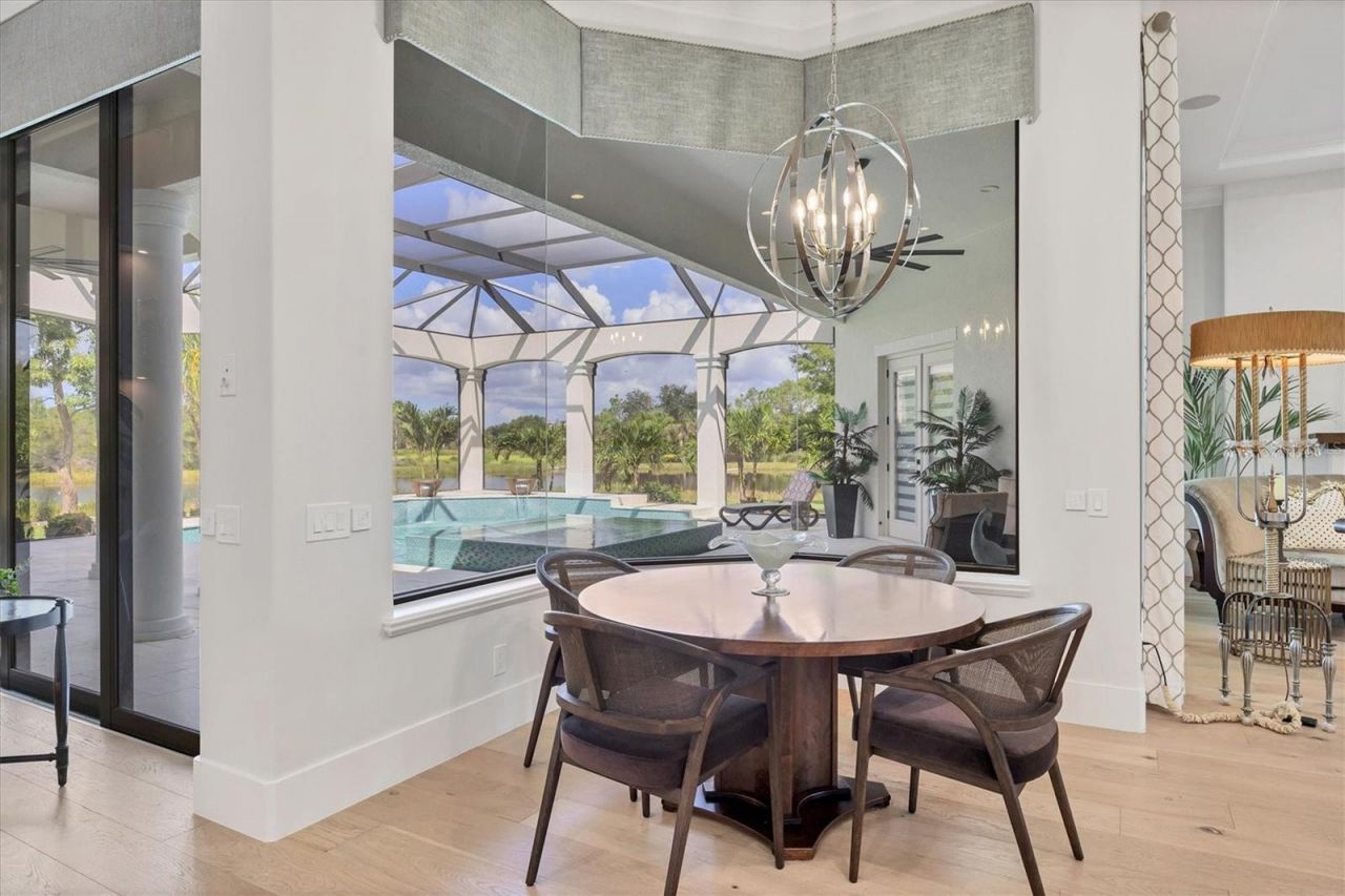 16404 Clearlake Avenue, Lakewood Ranch, FL 34202 Photo