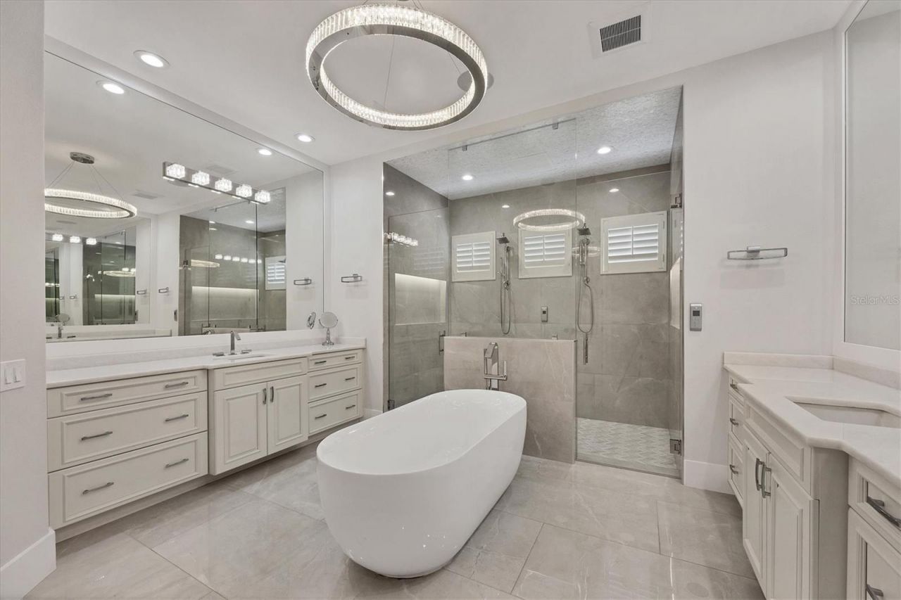 16404 Clearlake Avenue, Lakewood Ranch, FL 34202 Photo