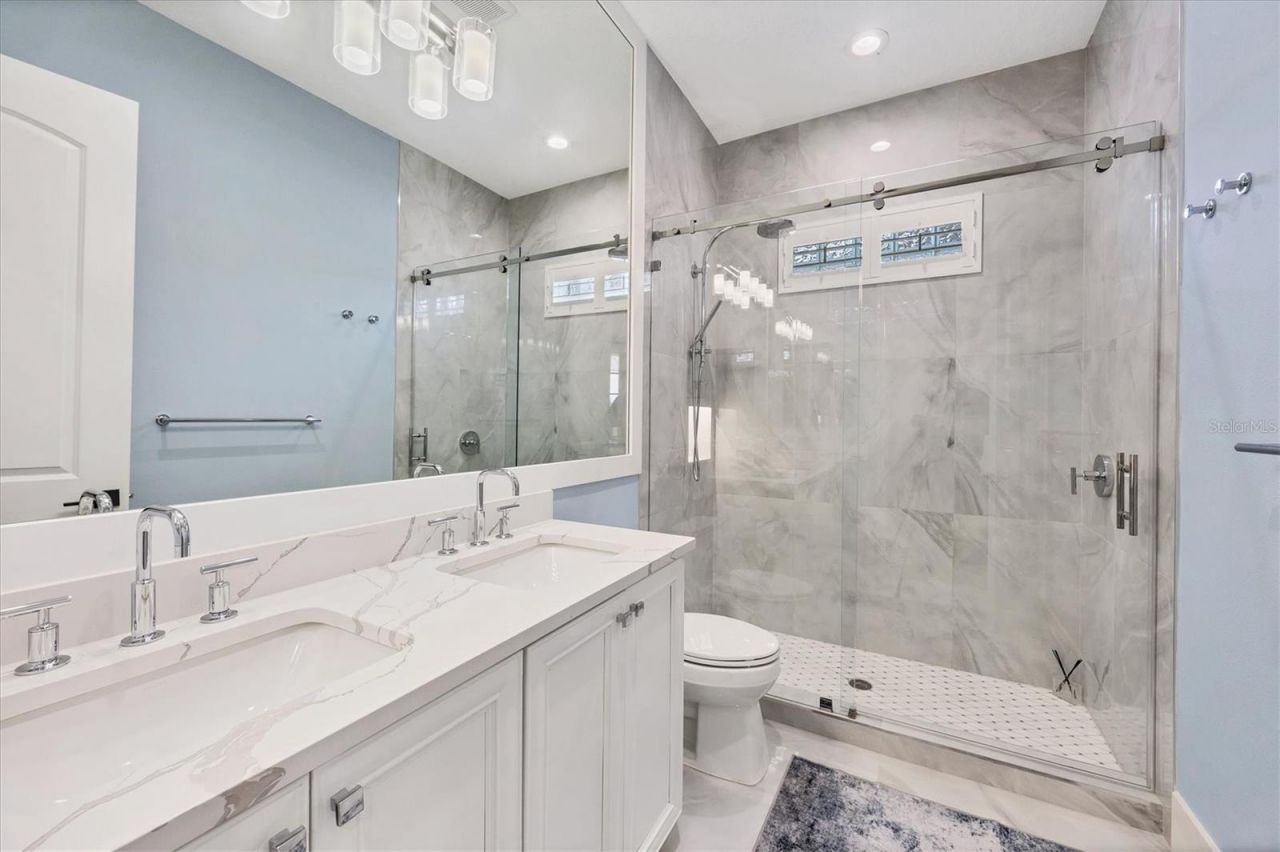 16404 Clearlake Avenue, Lakewood Ranch, FL 34202 Photo