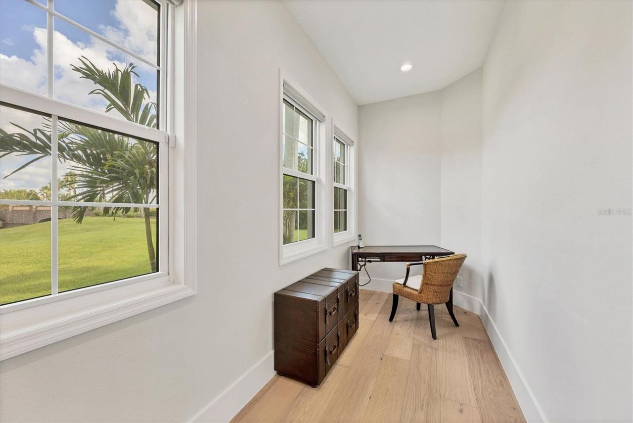 16404 Clearlake Avenue, Lakewood Ranch, FL 34202 Photo