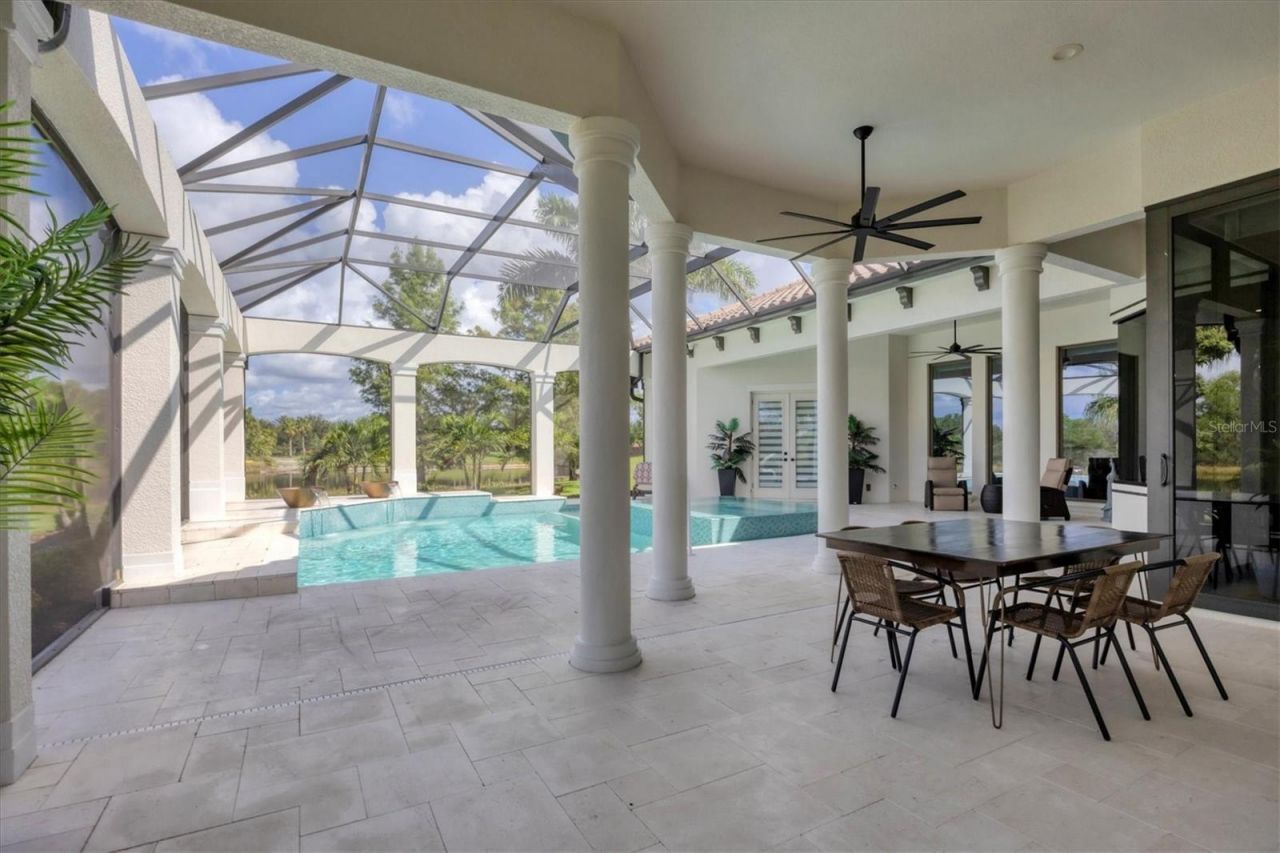 16404 Clearlake Avenue, Lakewood Ranch, FL 34202 Photo