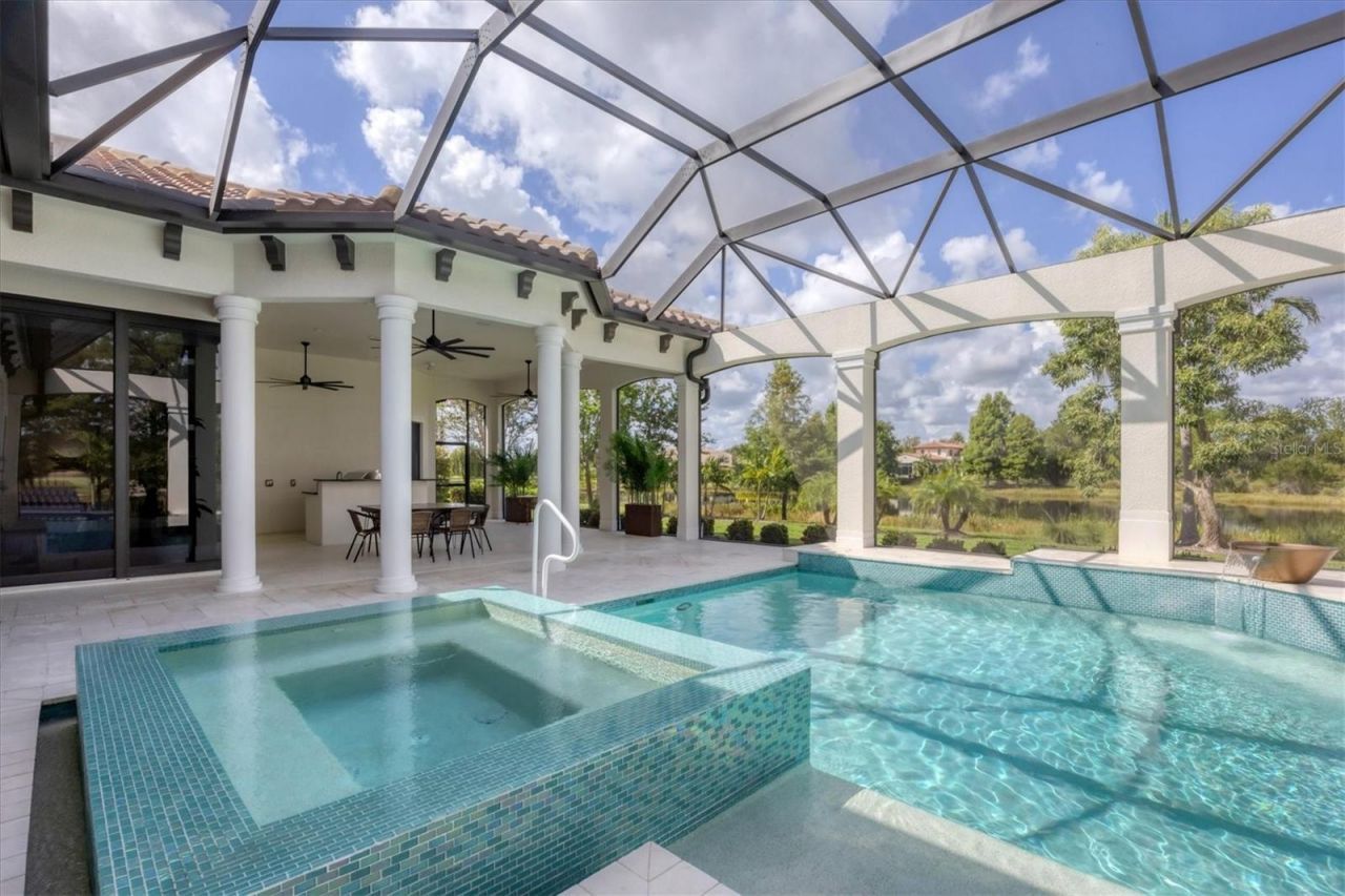 16404 Clearlake Avenue, Lakewood Ranch, FL 34202 Photo