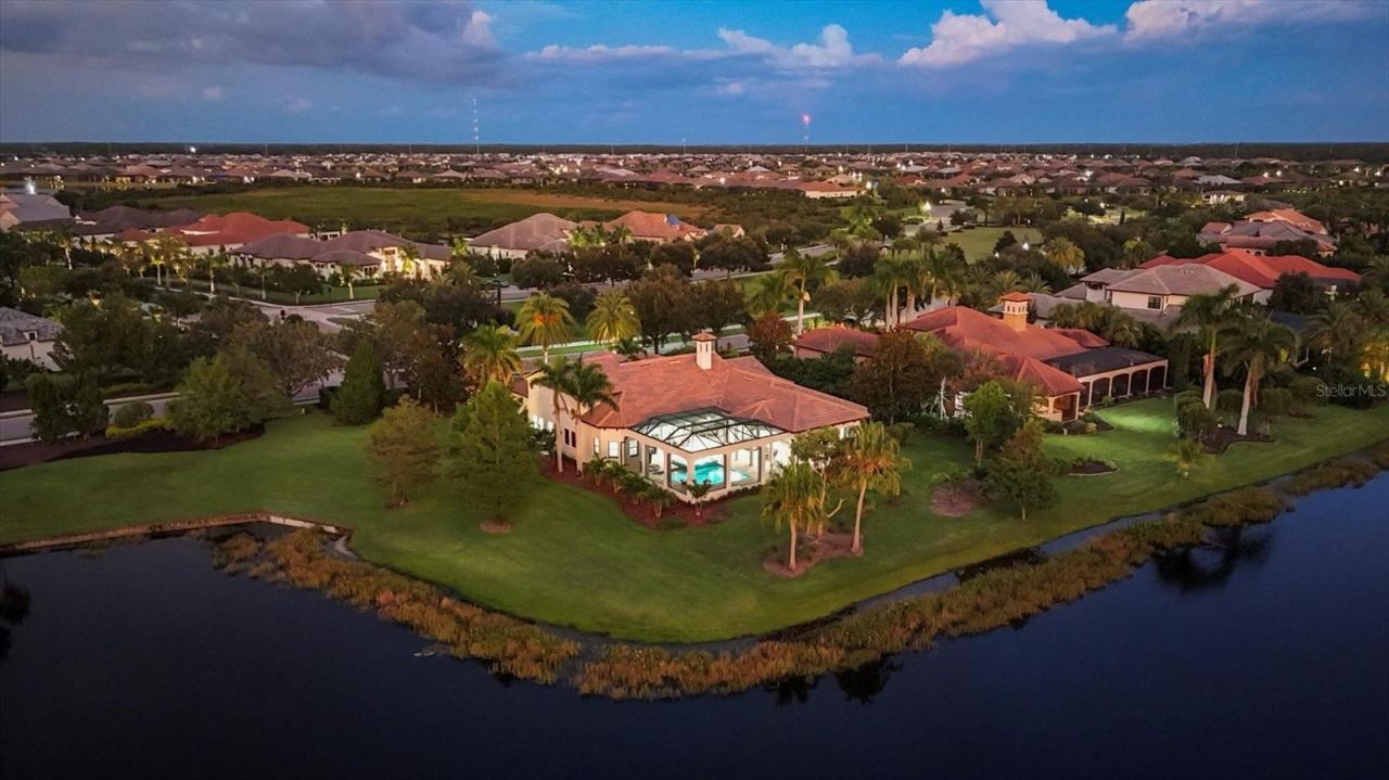 16404 Clearlake Avenue, Lakewood Ranch, FL 34202 Photo