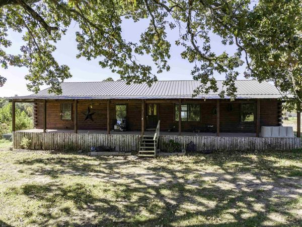 101 Hills Farm Lane, Evening Shade, AR 72532