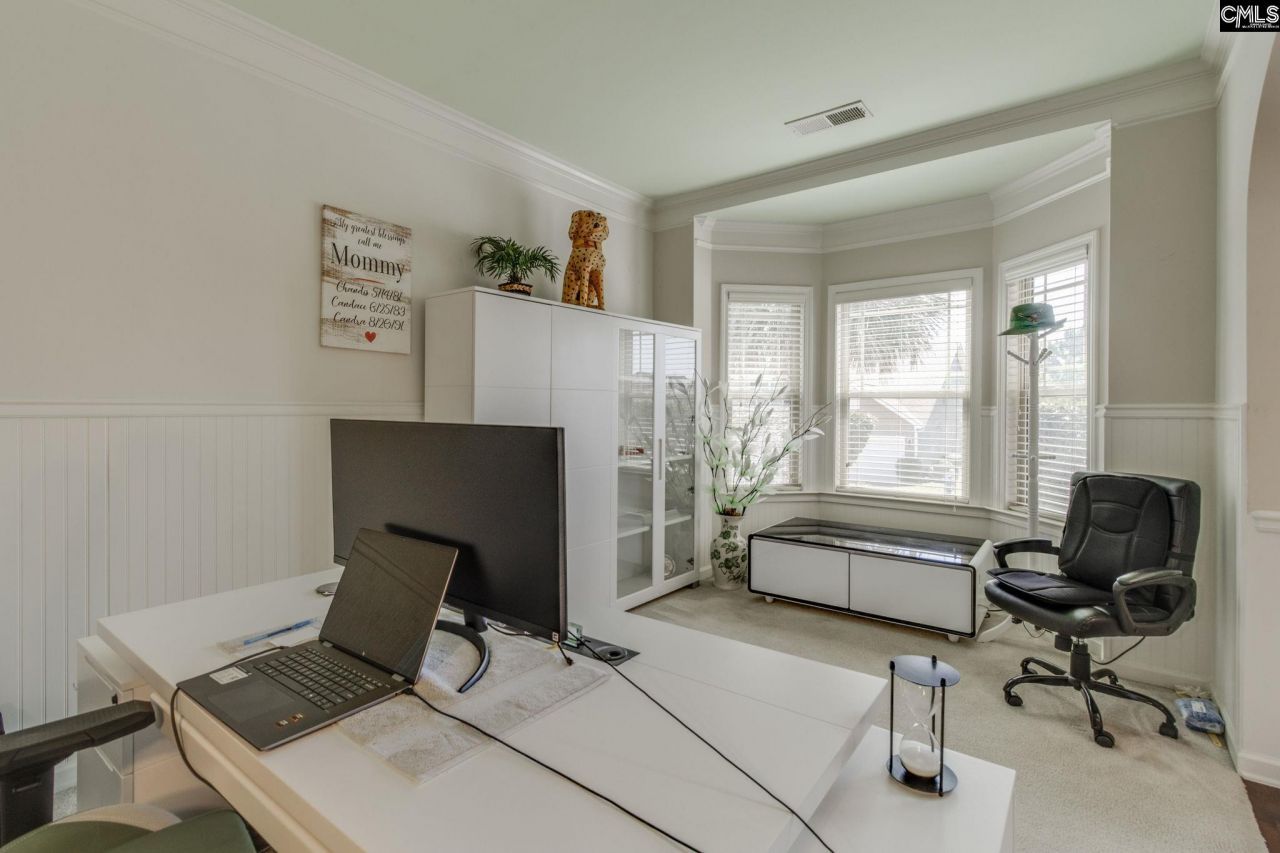 631 Twisted Oak Court Photo 4