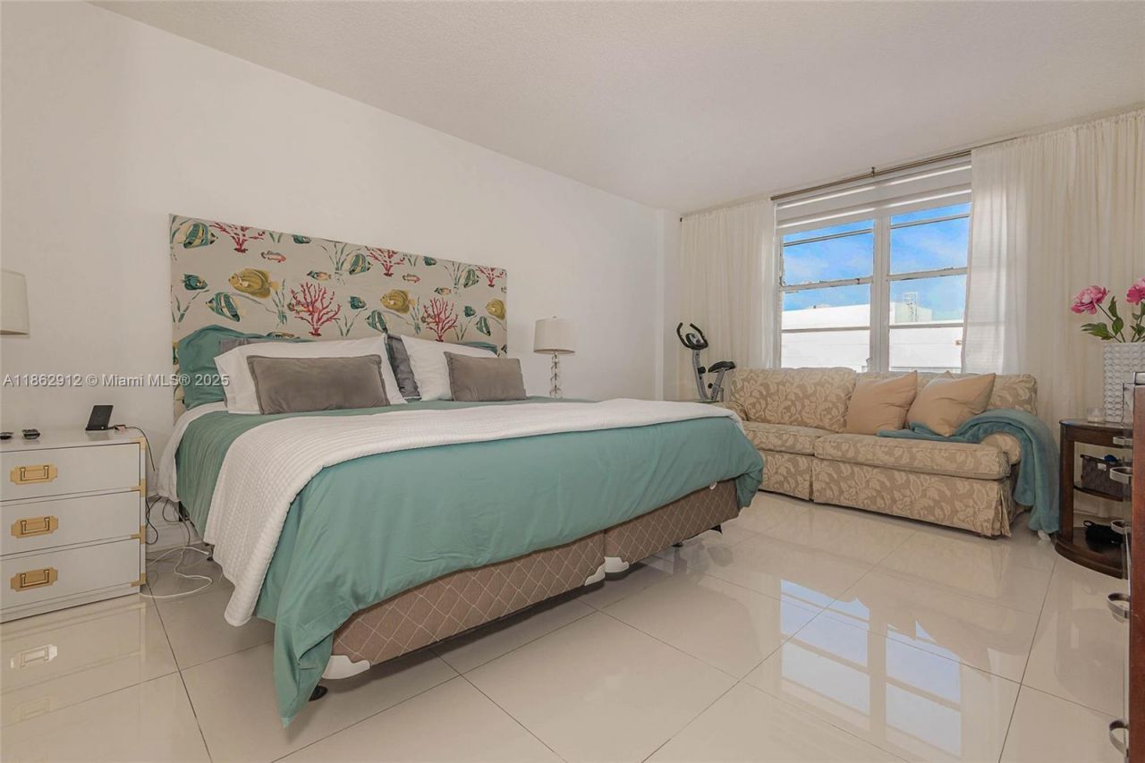 3725 S Ocean Dr, Unit 1221, Hollywood, FL 33019 Photo