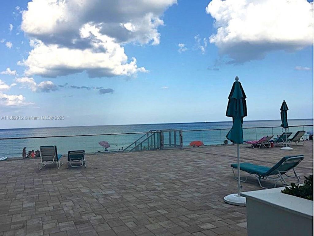 3725 S Ocean Dr, Unit 1221, Hollywood, FL 33019 Photo