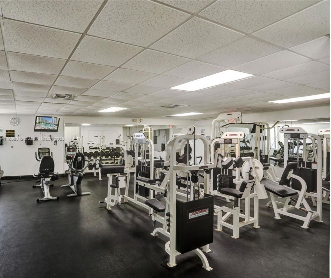 3725 S Ocean Dr, Unit 1221, Hollywood, FL 33019 Photo