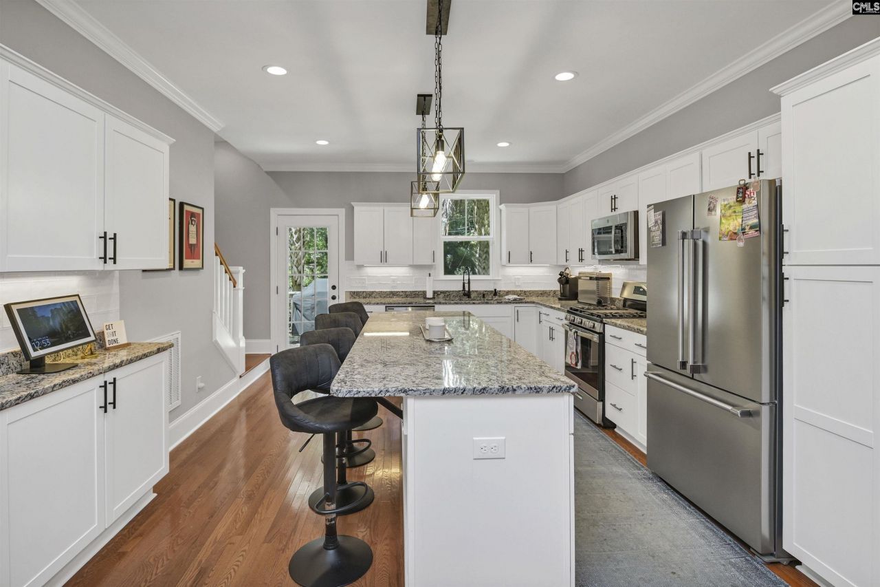 205 Juarez Court Photo 12