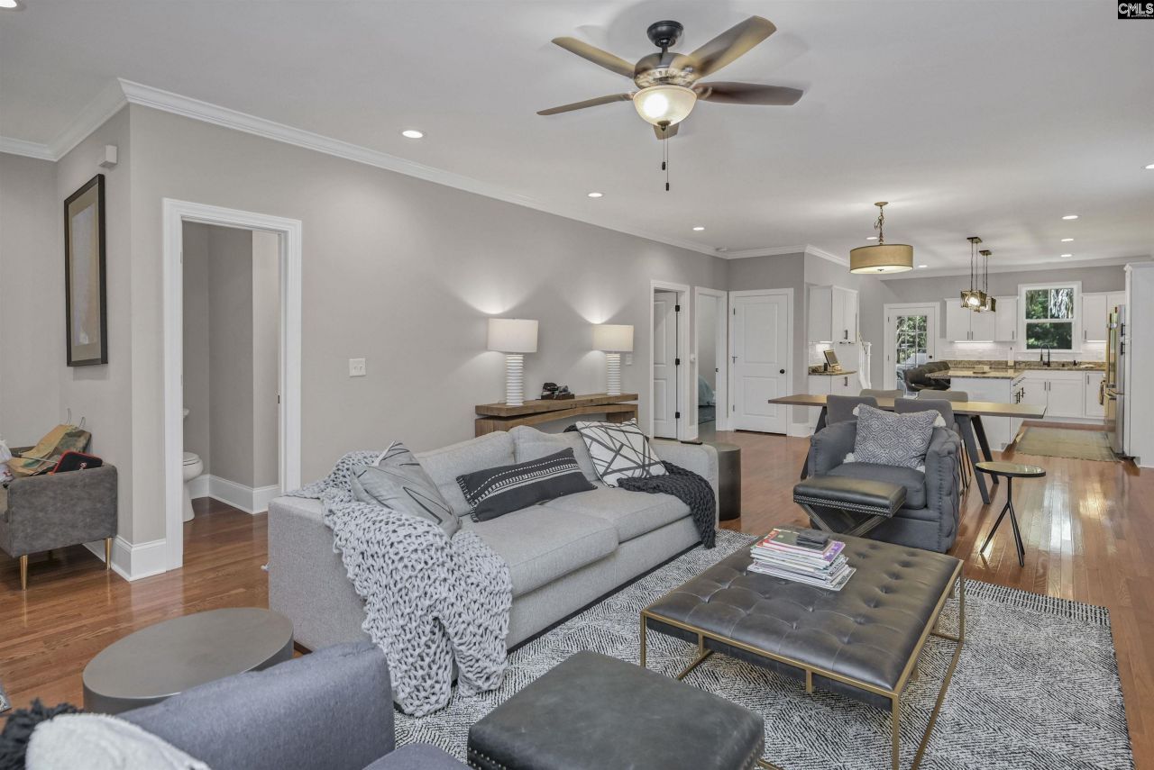 205 Juarez Court Photo 6