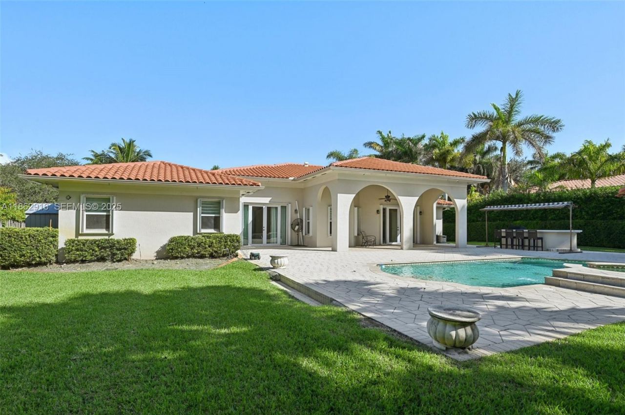 8100 SW 179th St, Palmetto Bay, FL 33157 Photo