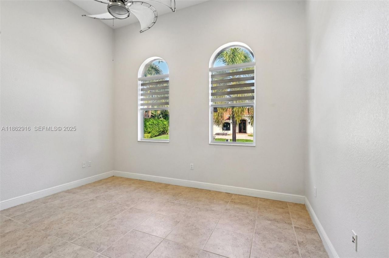 8100 SW 179th St, Palmetto Bay, FL 33157 Photo