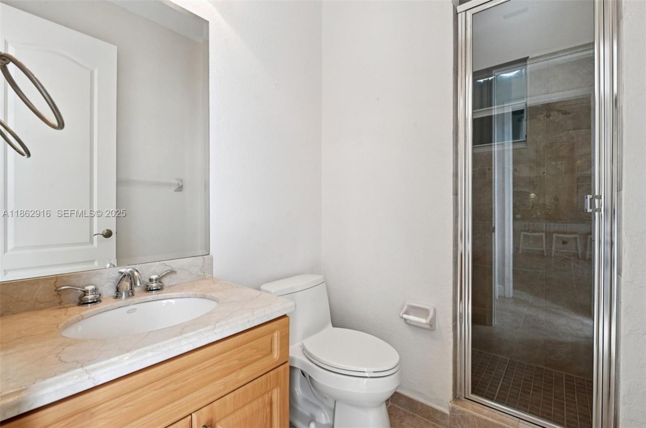 8100 SW 179th St, Palmetto Bay, FL 33157 Photo