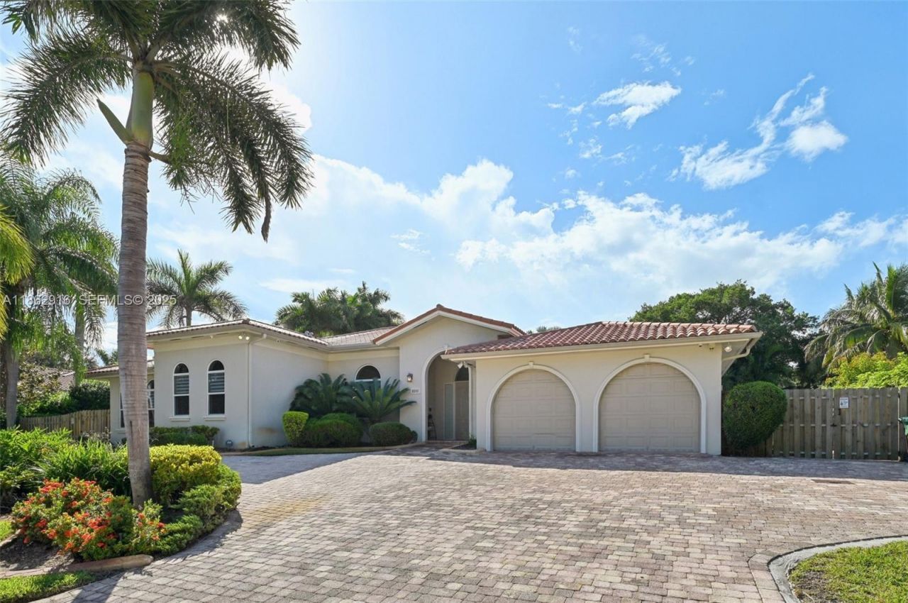 8100 SW 179th St, Palmetto Bay, FL 33157 Photo