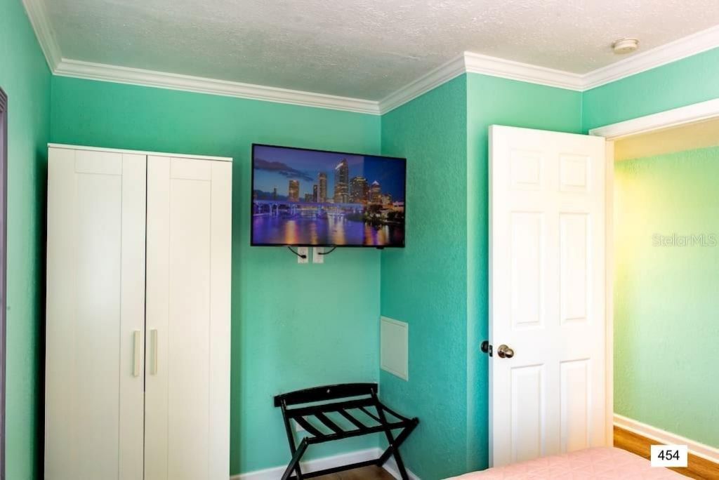 2506 N Rocky Point Drive, Unit 254, 301,, Tampa, FL 33607 Photo