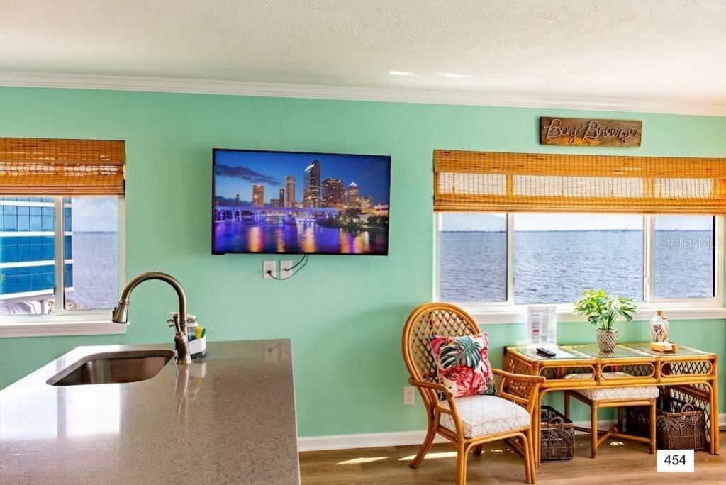 2506 N Rocky Point Drive, Unit 254, 301,, Tampa, FL 33607 Photo