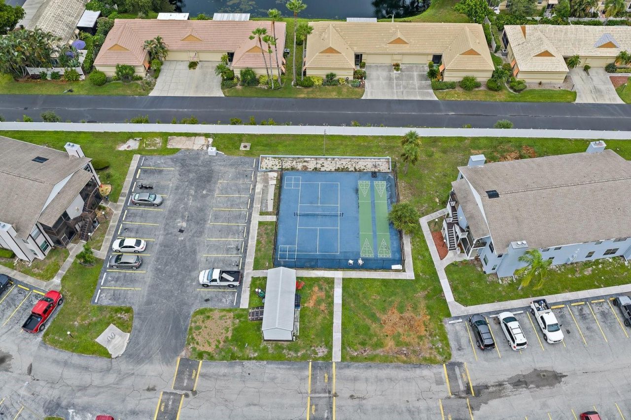 3779 59th Avenue W, Unit 1050, Bradenton, FL 34210 Photo