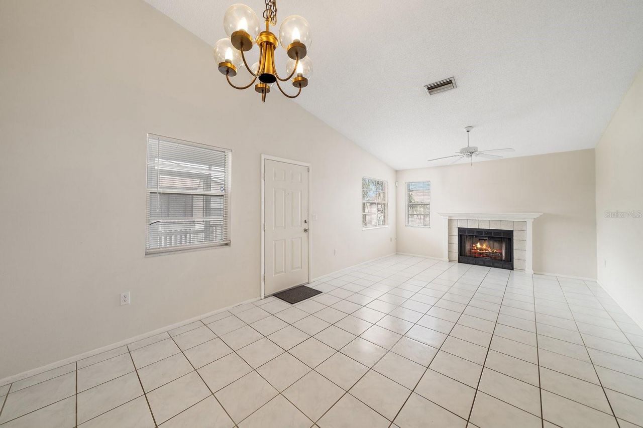 3779 59th Avenue W, Unit 1050, Bradenton, FL 34210 Photo