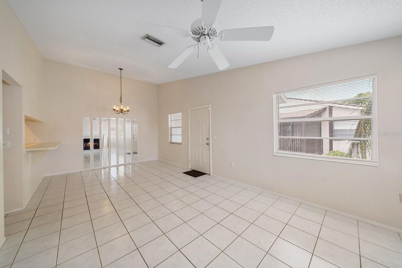 3779 59th Avenue W, Unit 1050, Bradenton, FL 34210 Photo