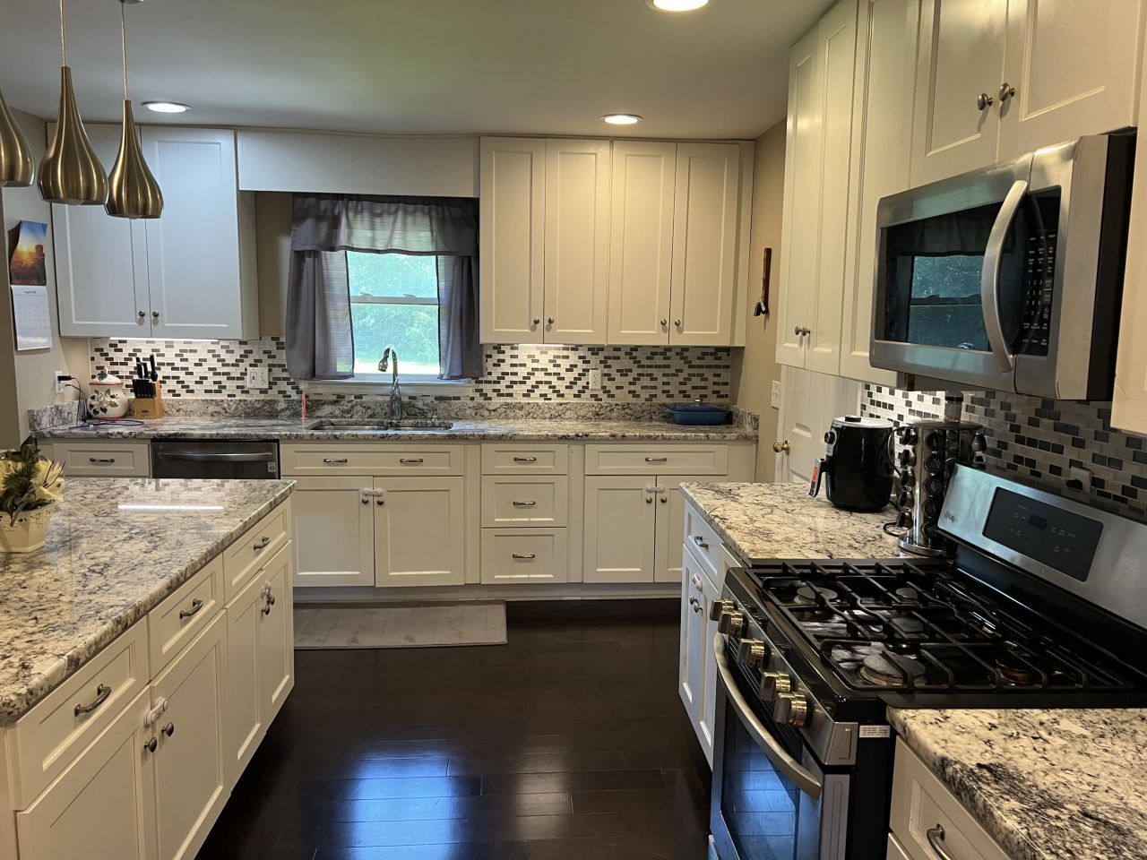 1745 Central Avenue Photo 6