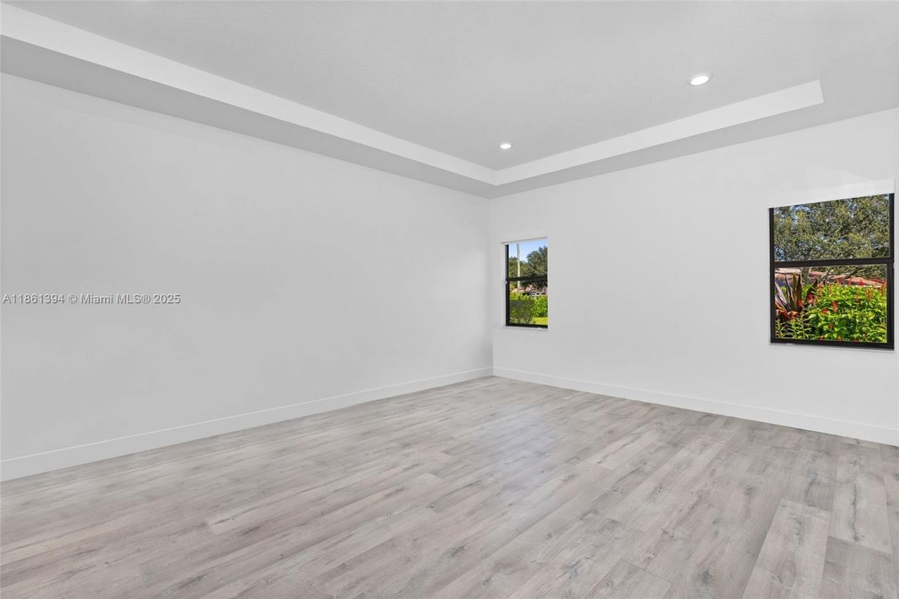 11125 N Sierra Ranch Dr, Davie, FL 33324 Photo