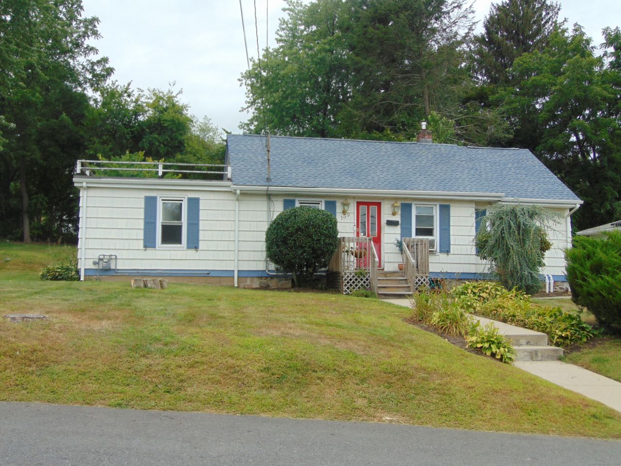 139 Chester, Waterbury, CT 06704 Main Photo