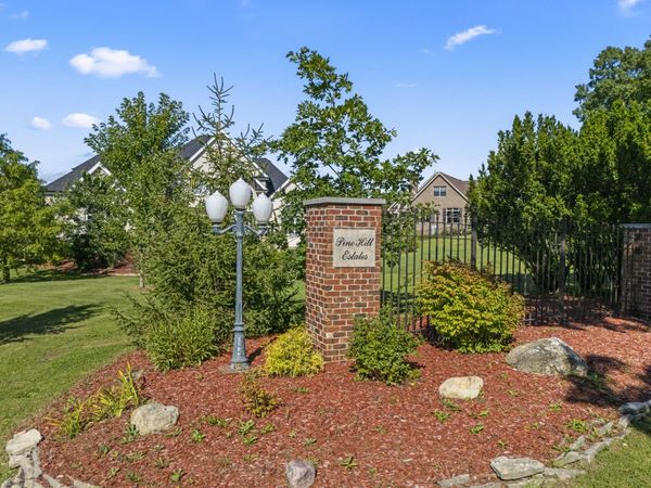 16604 Pine Hill Drive, Homer Glen, IL 60491