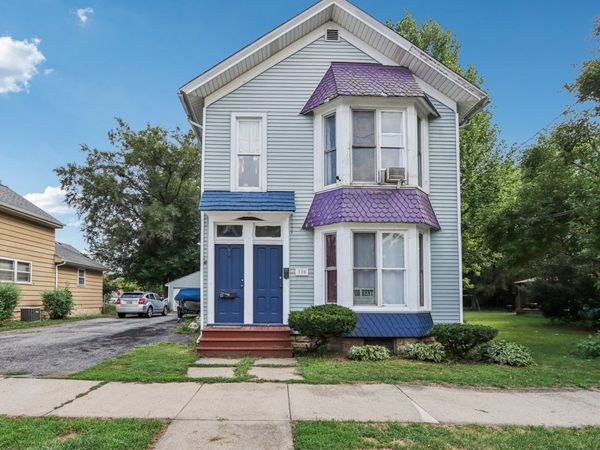 330 First Street, Batavia, IL 60510